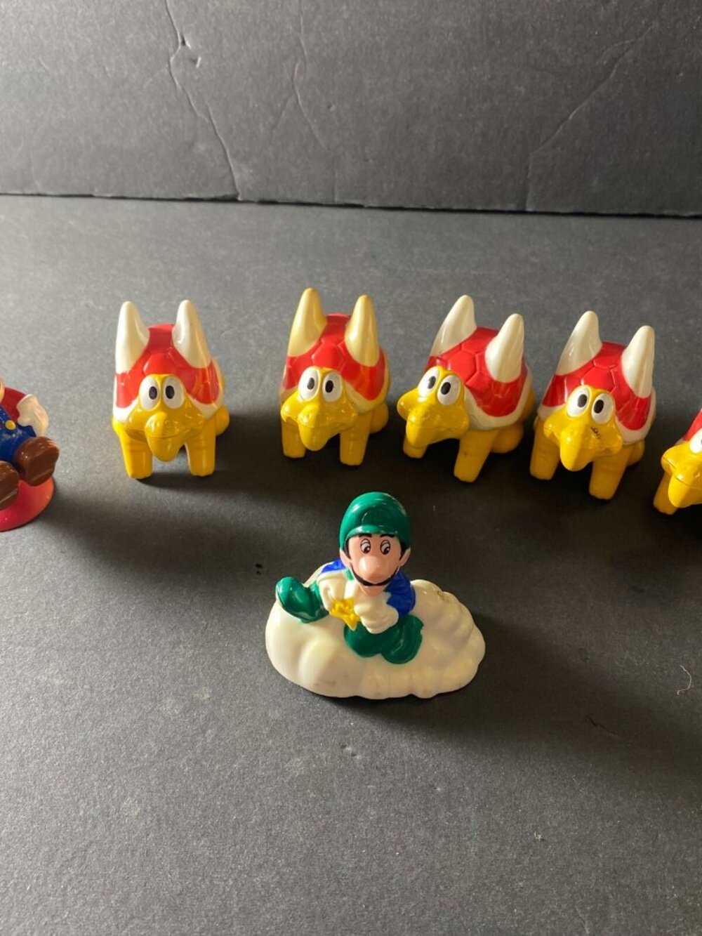 LOT OF 7: McDonalds Nintendo SUPER MARIO BROS 3 Happy Meal 1989